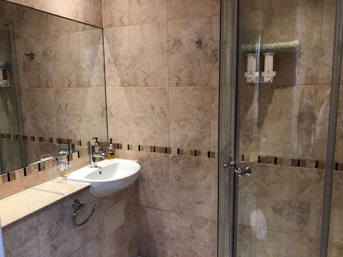 The Anchor Ely Hotel Little Downham Bagian luar foto